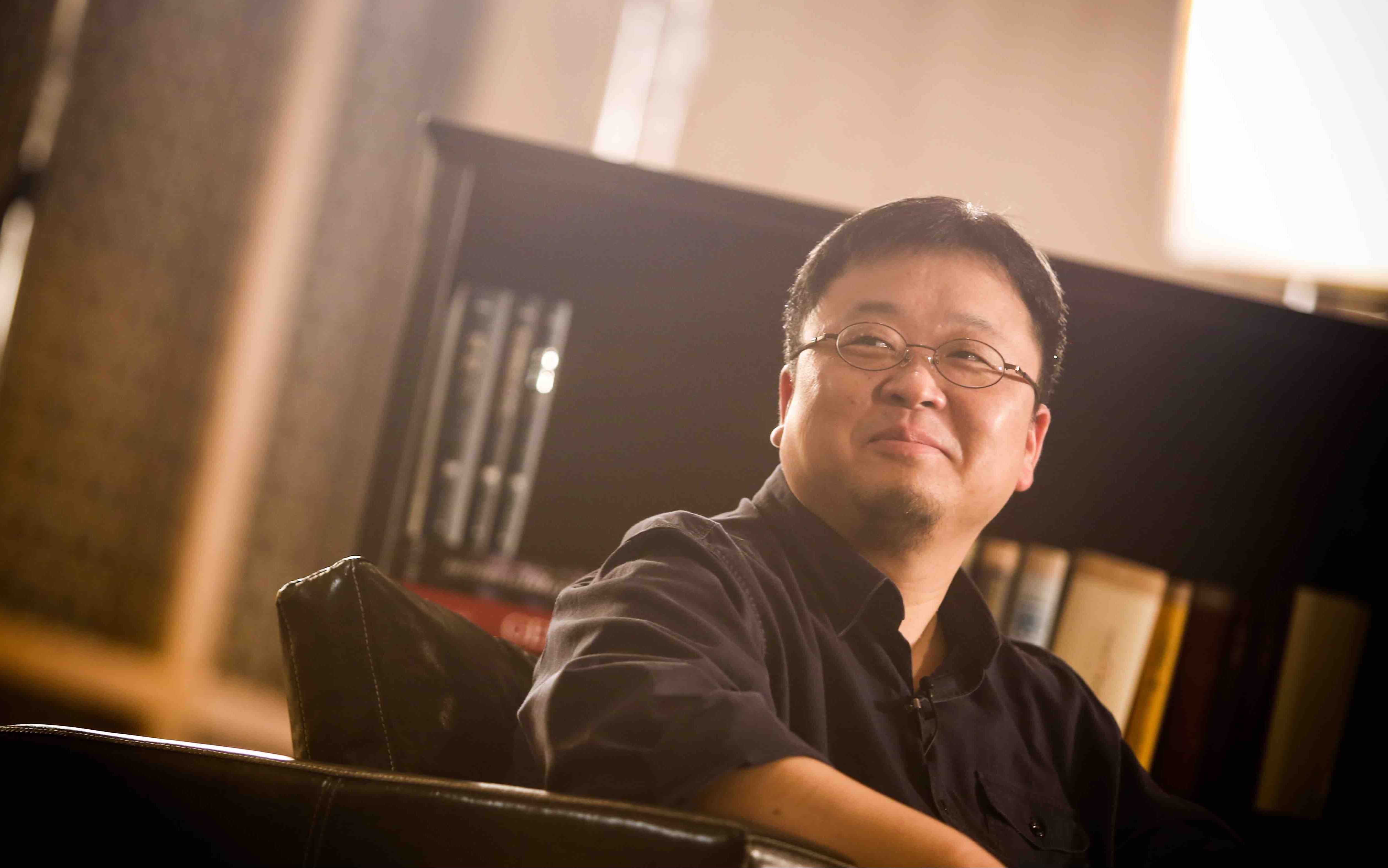 老罗成老赖?被限制高消费后,罗永浩收购苹果的闹剧该怎么收场?_老客外