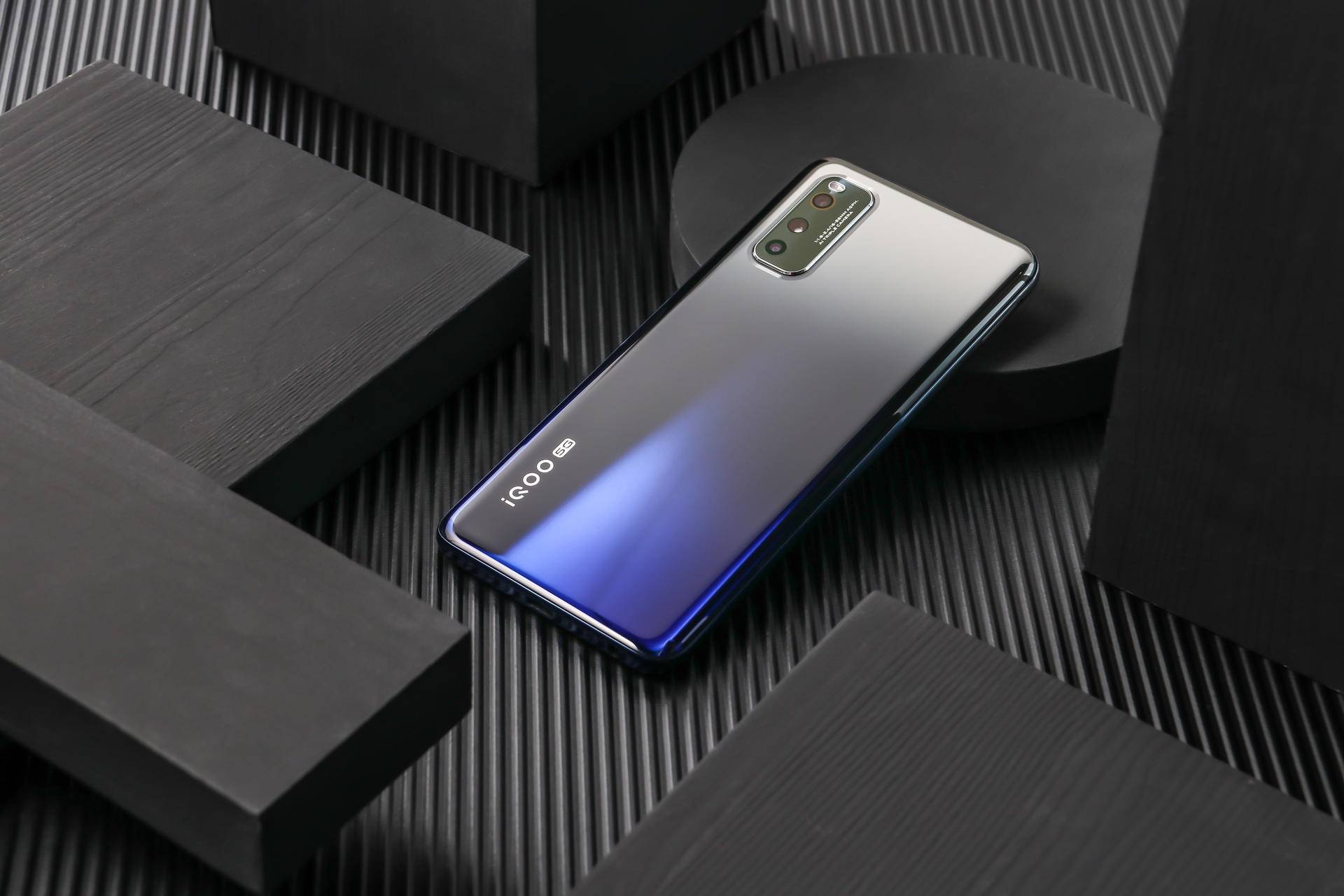 iqooneo3手机怎么样游戏畅玩不停听声辨位简简单单