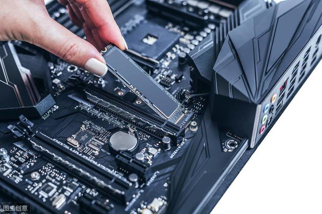 「电脑硬件」m.2接口种类定义(扫盲适合收藏)_老客外链吧