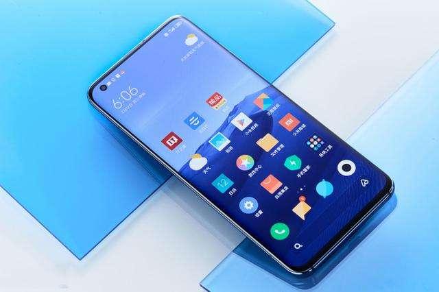 别急着买新机，8月还有5部重磅旗舰，120W+超频865，你看中哪一部