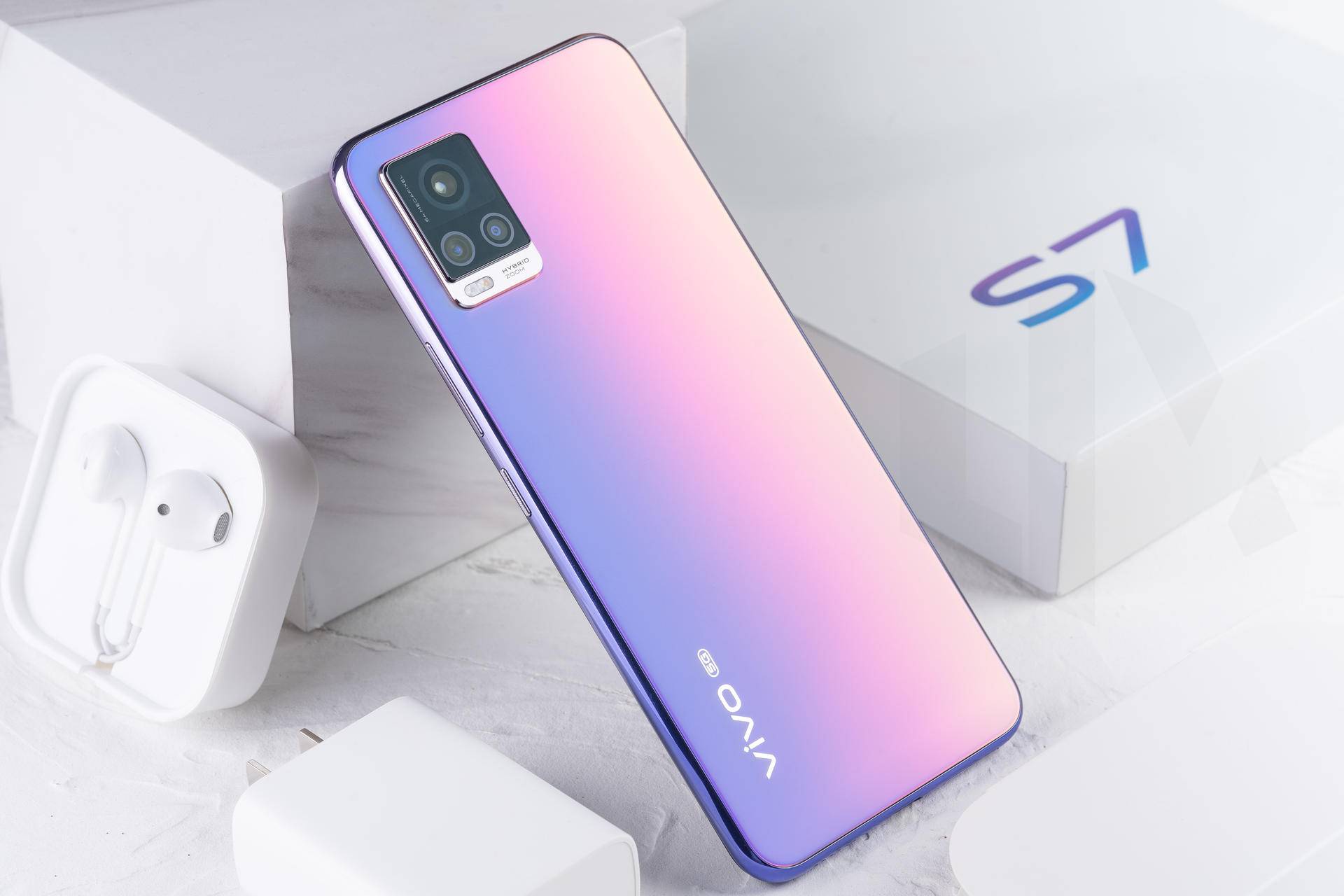 轻薄度和时尚感全面升级,vivo s7带来全新体验